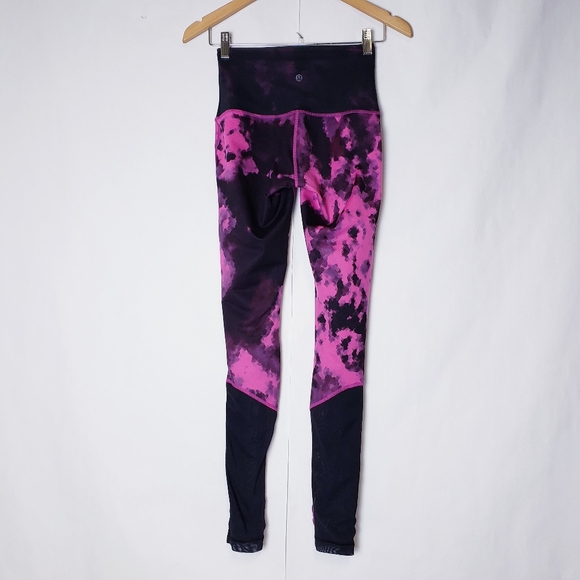 lululemon athletica Pants - Lululemon Blooming Sweaty Endeavor Tight Leggings